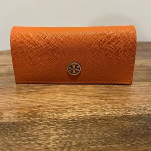 Tory Burch  Orange Sunglasses magnetic Eyewear case